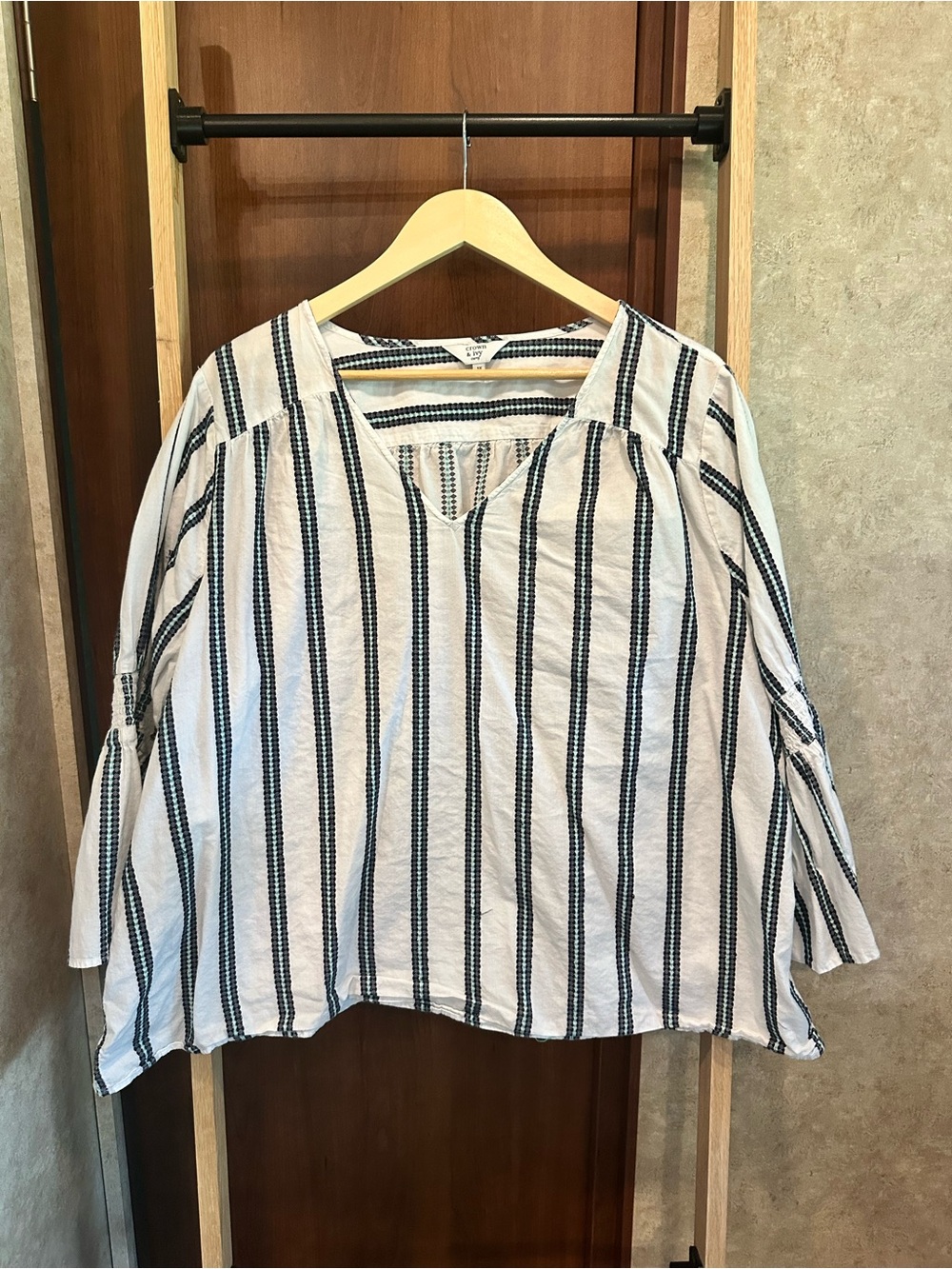 Crown & Ivy | White and Navy Vertical Stripe V-Neck Blouse | Bell Sleeves | 3X